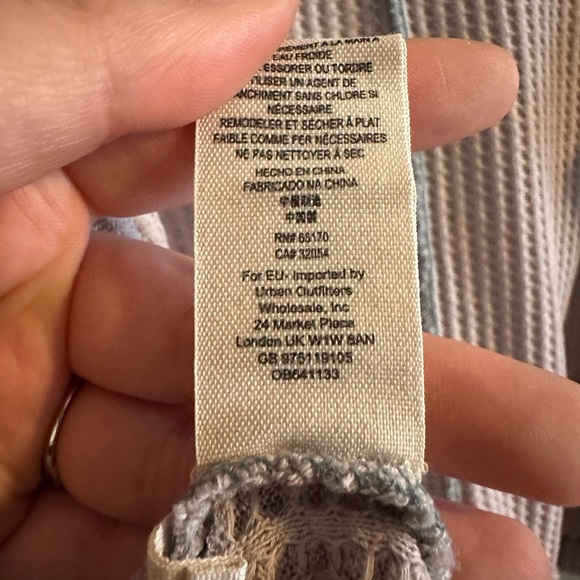 Free People We the Free Light Purple Dahlia Flared Sleeve Thermal Sweater size S - Picture 11 of 11